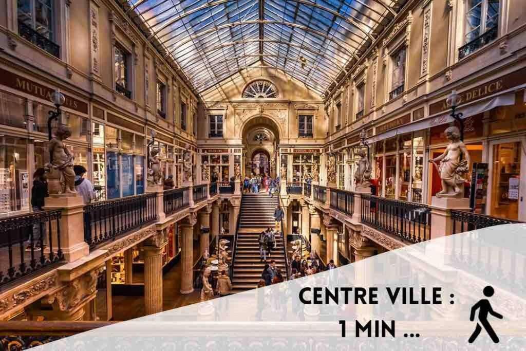 Le Pommeraye Nantes Luaran gambar